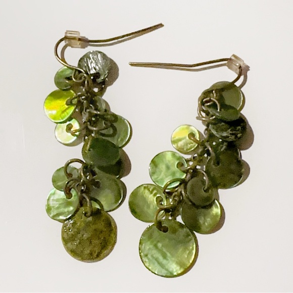 Opalescent Green Shell Disc Beads Dangle Chain Earrings Bright Emerald Cluster - Picture 8 of 8